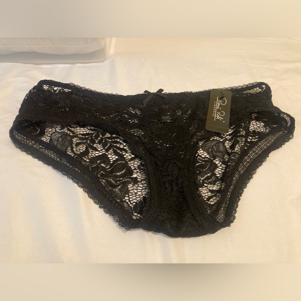 Black lace panties